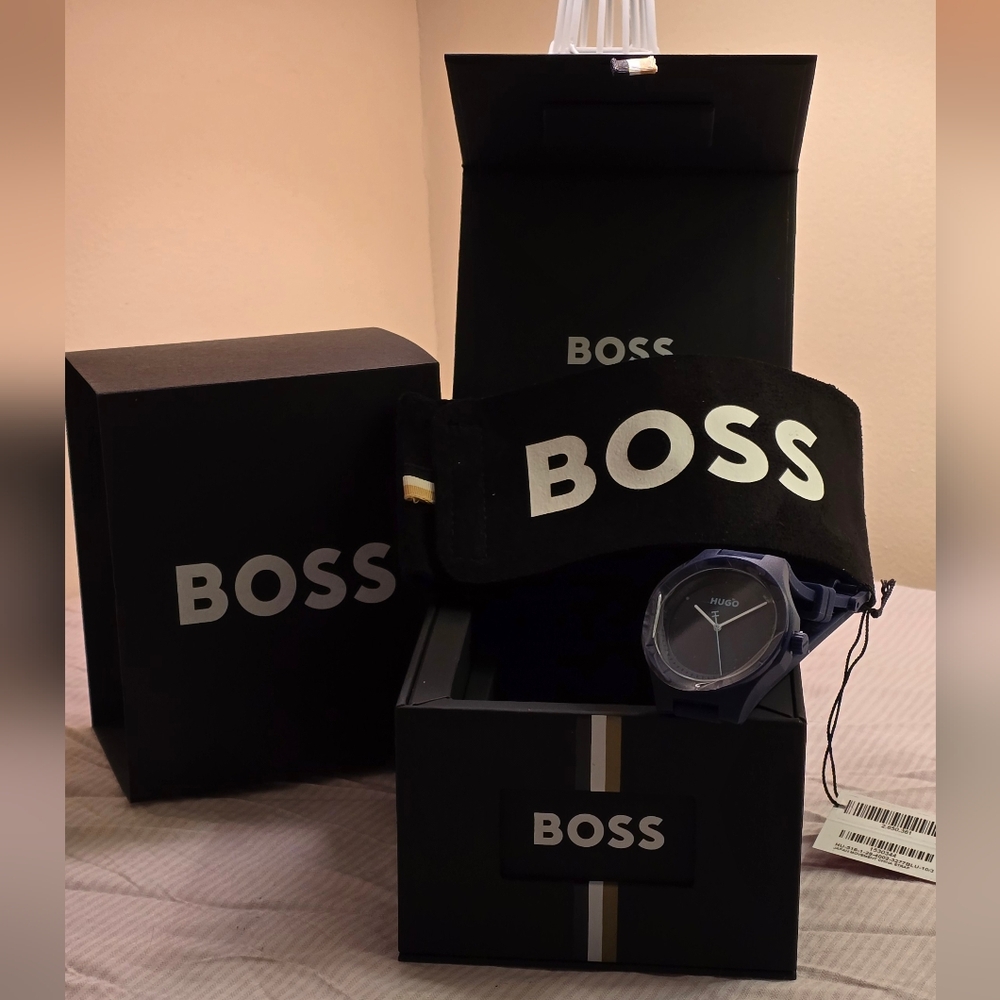 Men's Hugo Boss Watch.Blue. New In Box WithTags.Water Resistant. - Picture 7 of 10